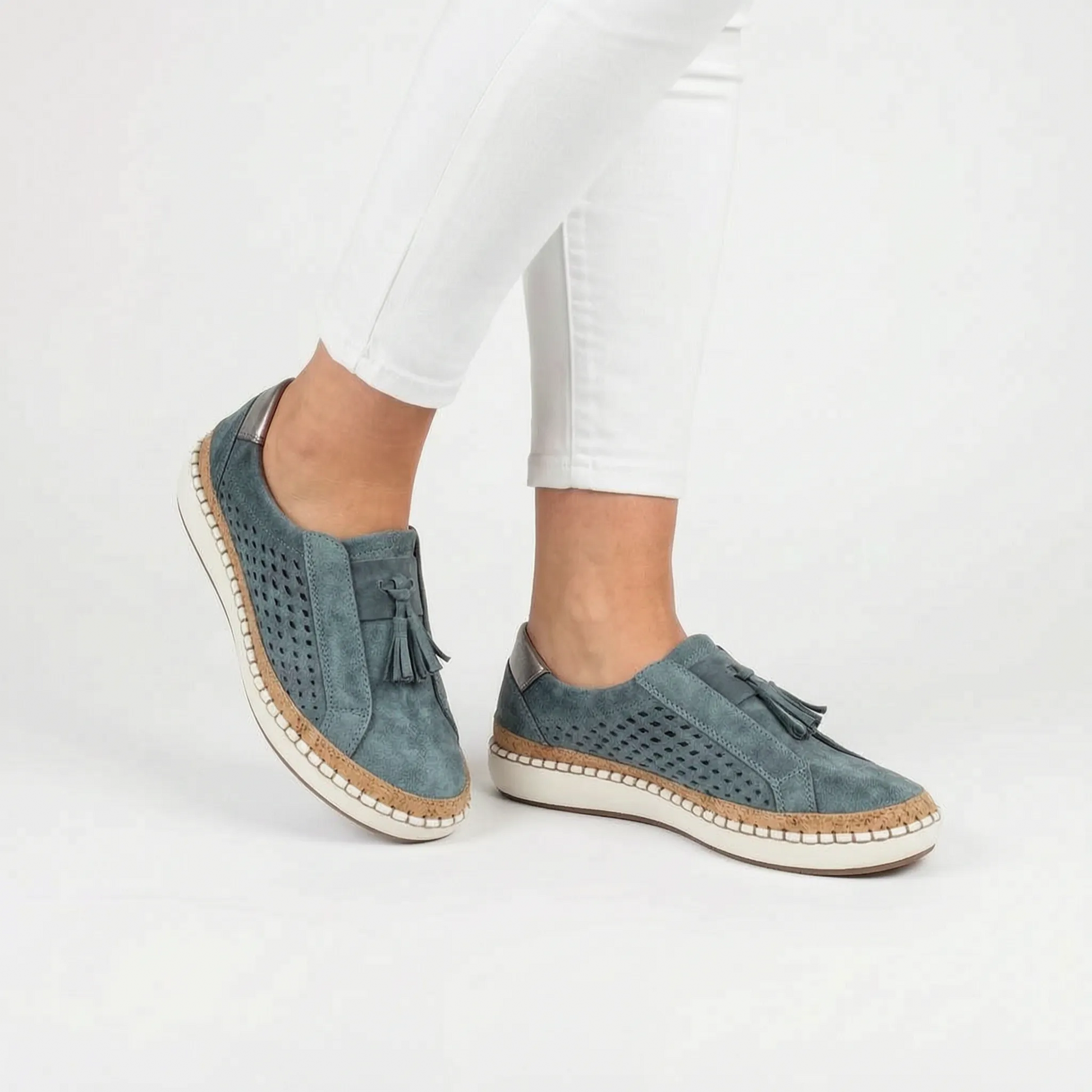 StepFlex - Orthopedic Slip-On Sneakers