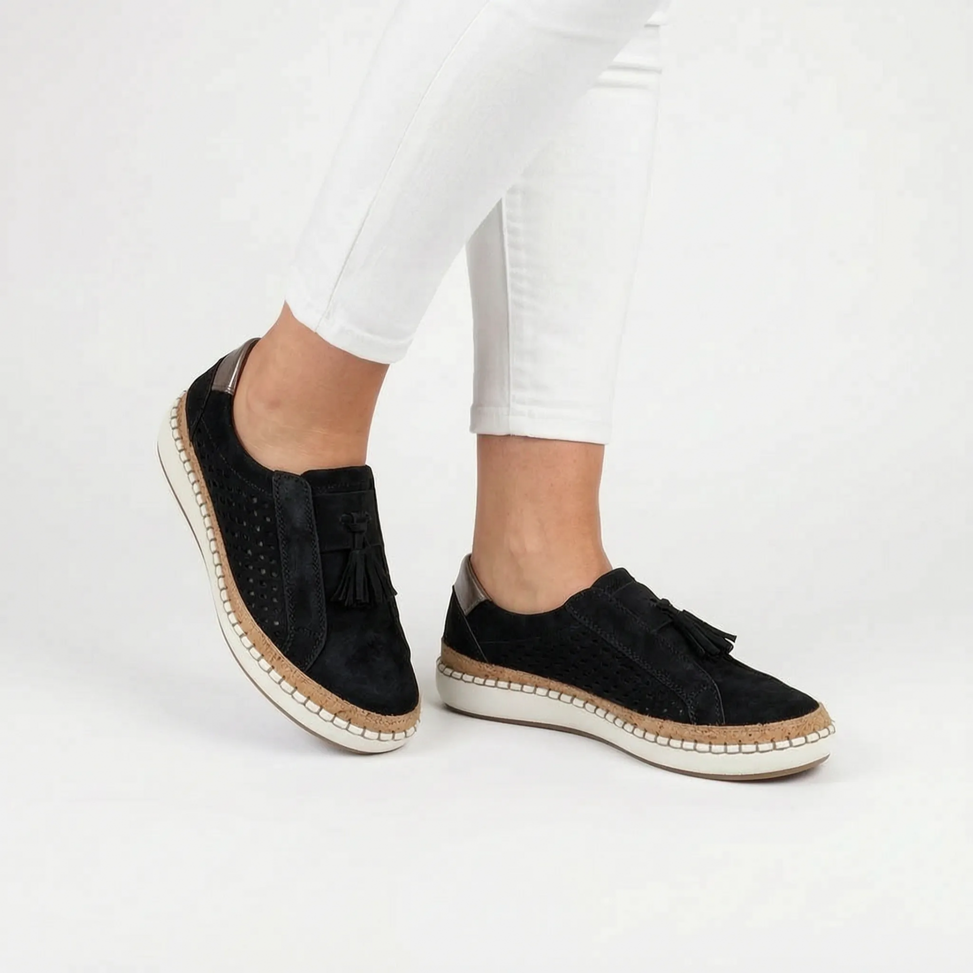 StepFlex - Orthopedic Slip-On Sneakers