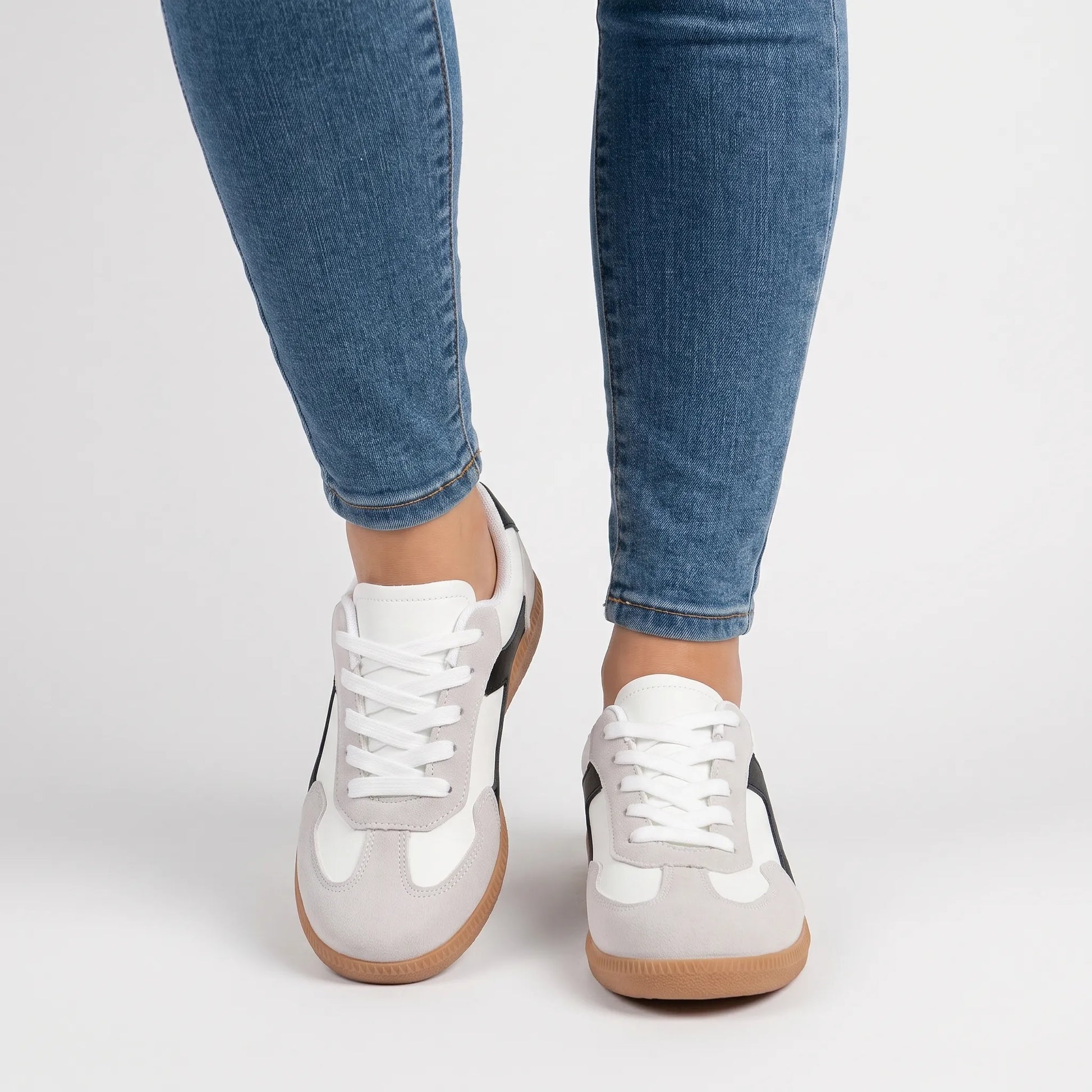 WalkAlign - Stylish Lace Up Orthopedic Shoes